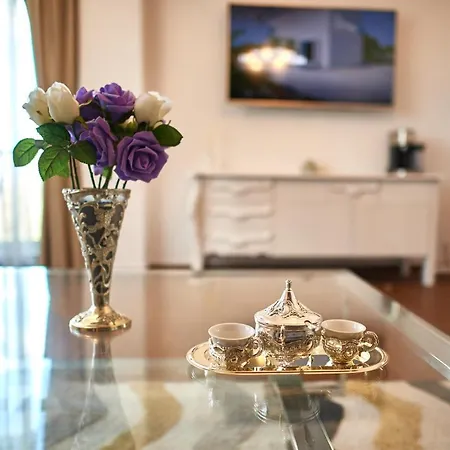 Luxury Sea View - Clubs Area